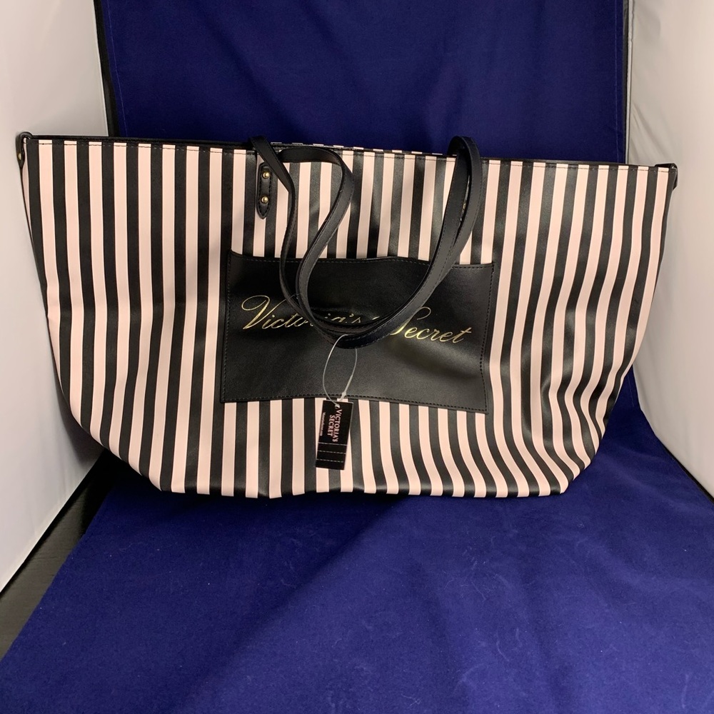 Victoria’s Secret beach tote